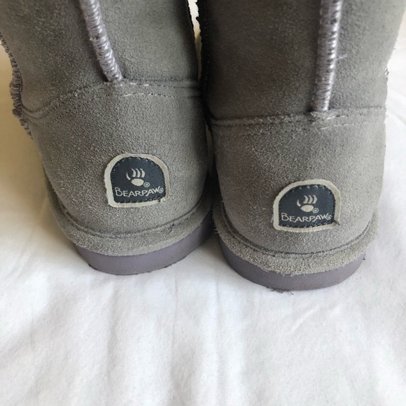 Girls Bearpaw Gray Boots - Picture 3 of 6